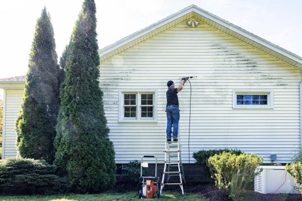 Solar Panel Cleaning in Pasatiempo, CA